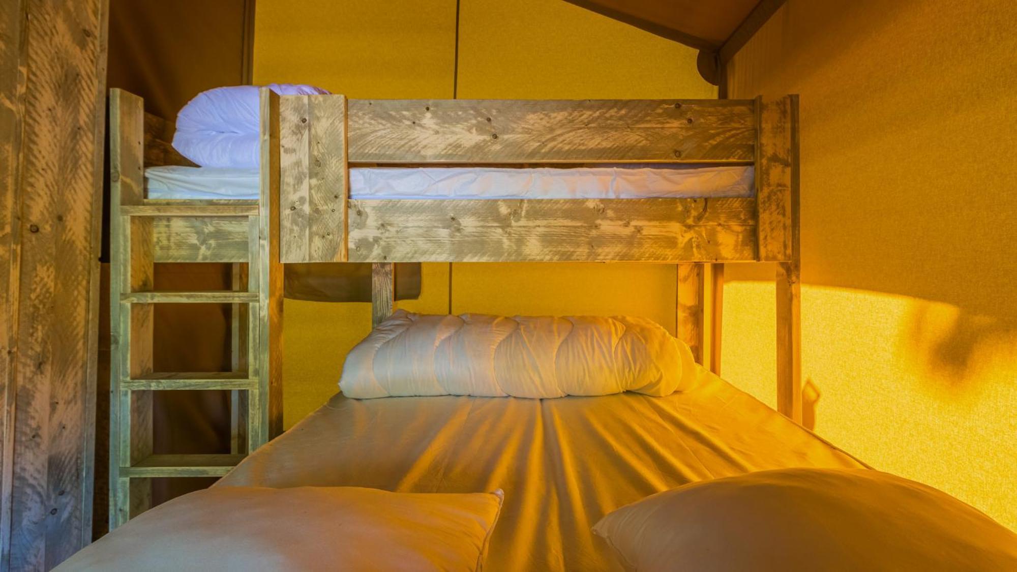 Camping Vesoul Vaivre-et-Montoille Pokój zdjęcie